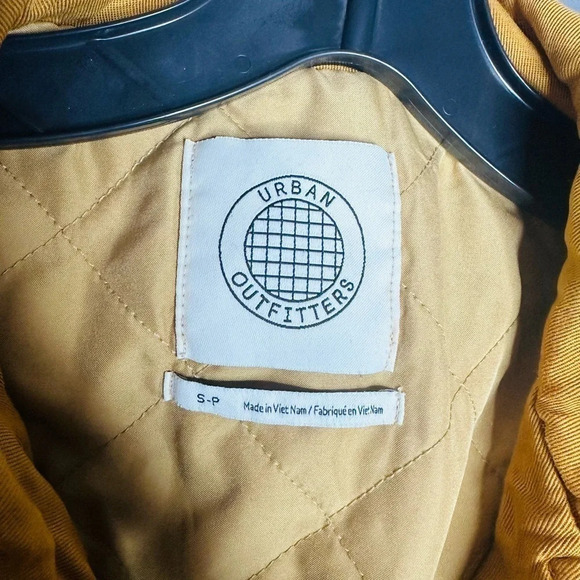 ❤️Urban Outfitters Full Zip Asymetrical Bomber Jacket Women's Size: Small - Picture 5 of 7